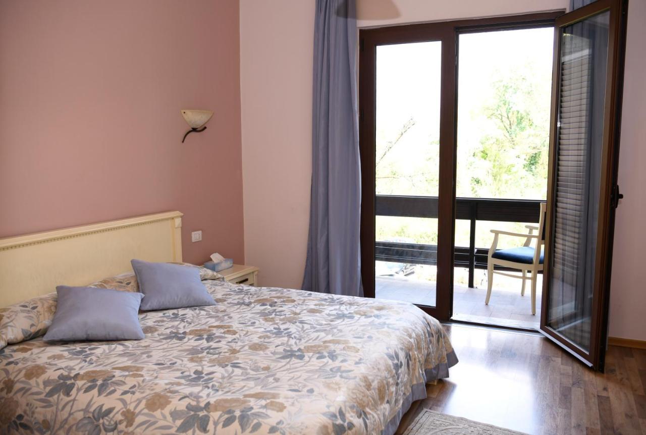 Hotel Restaurant Dreri Τίρανα Εξωτερικό φωτογραφία