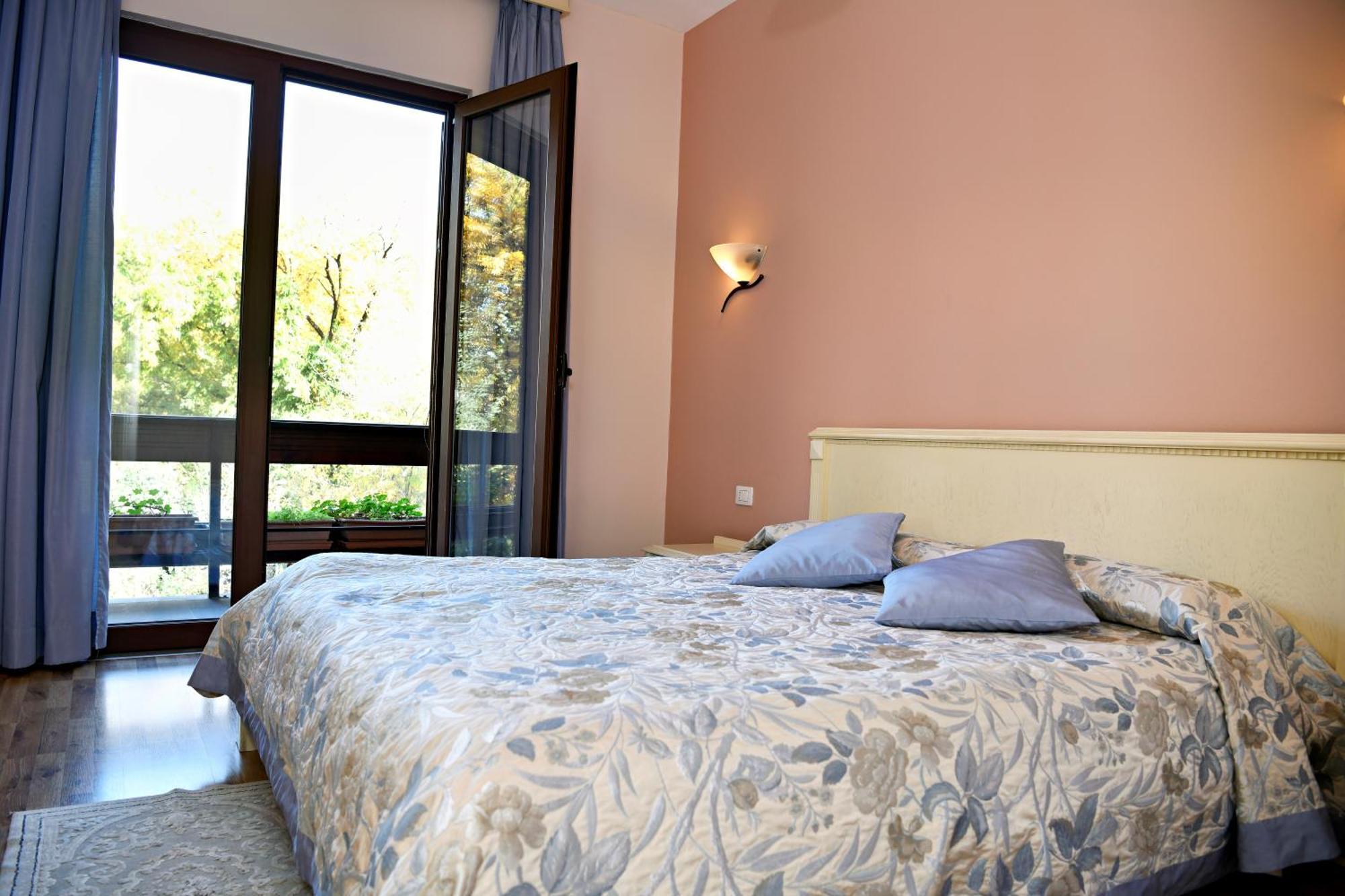 Hotel Restaurant Dreri Τίρανα Εξωτερικό φωτογραφία